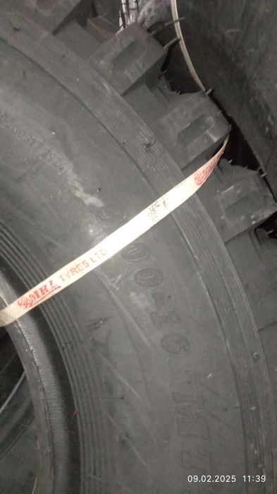 Трактор балон размер 9.00-16 с камерой Индия