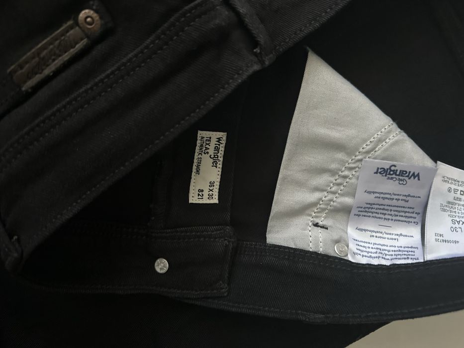 Нови оригинални мъжки дънки Wrangler размер 36