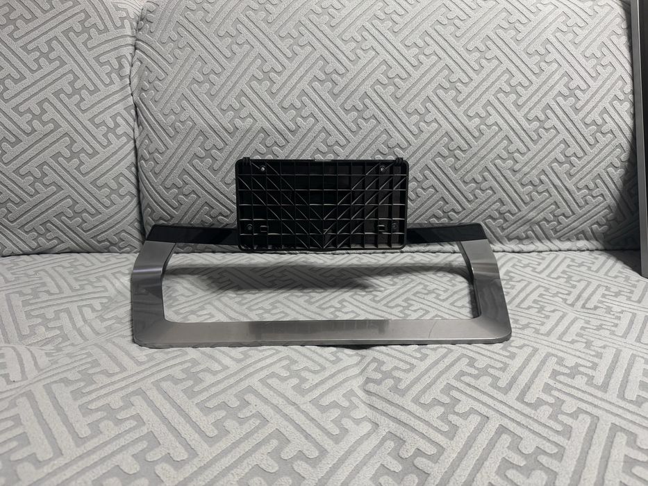 Телевизор LG модель 42LM761-ZA