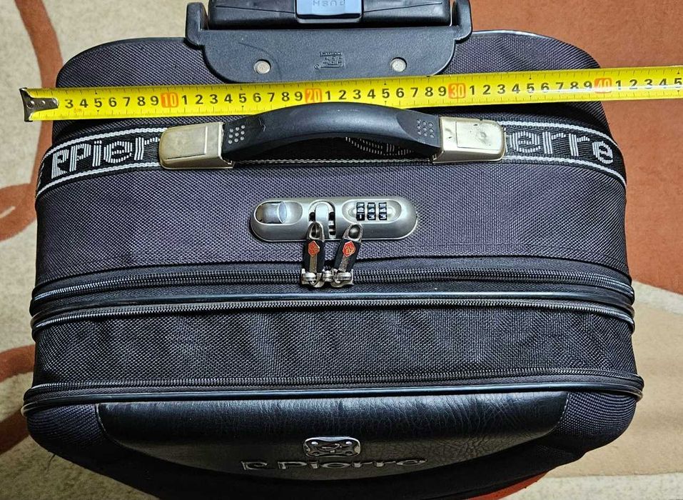 Чемодан большой 70*40*30