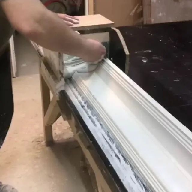 Гисовая лепнина научим