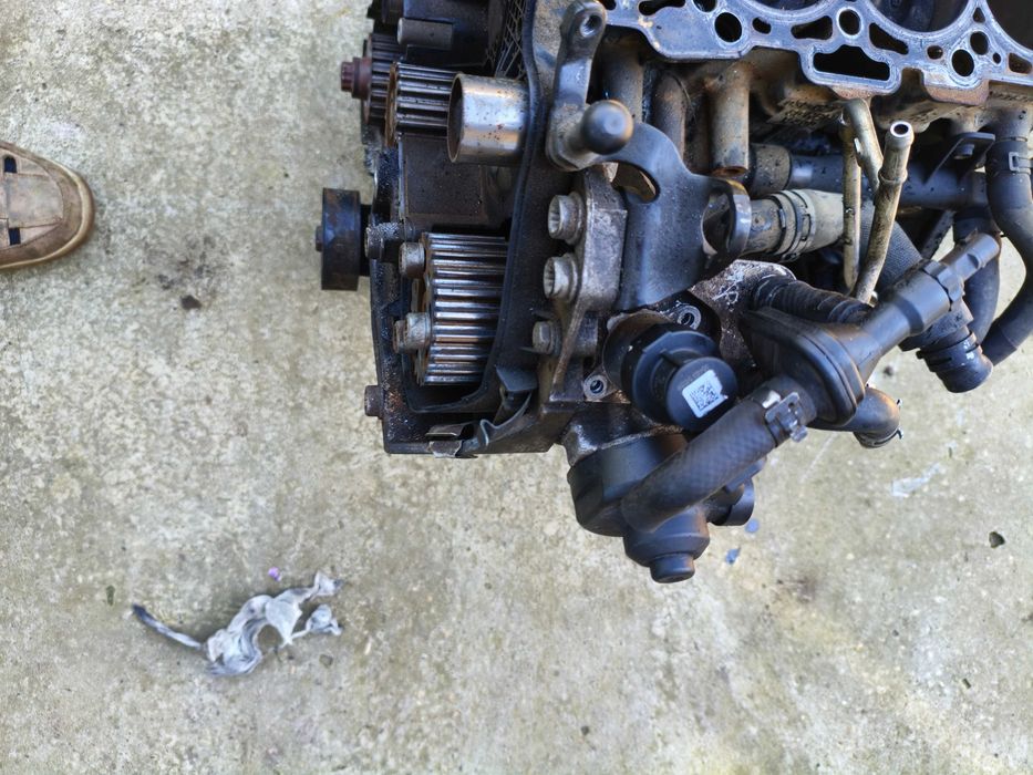 Motor pasat CBAB