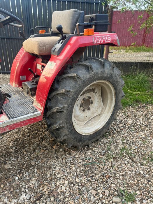 Tractoras Japonez mitsubishi