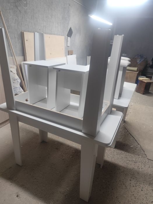 Кухонные столы, стулья