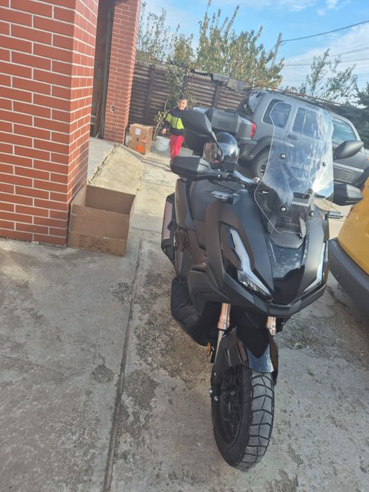 Scooter Honda ADV 350
