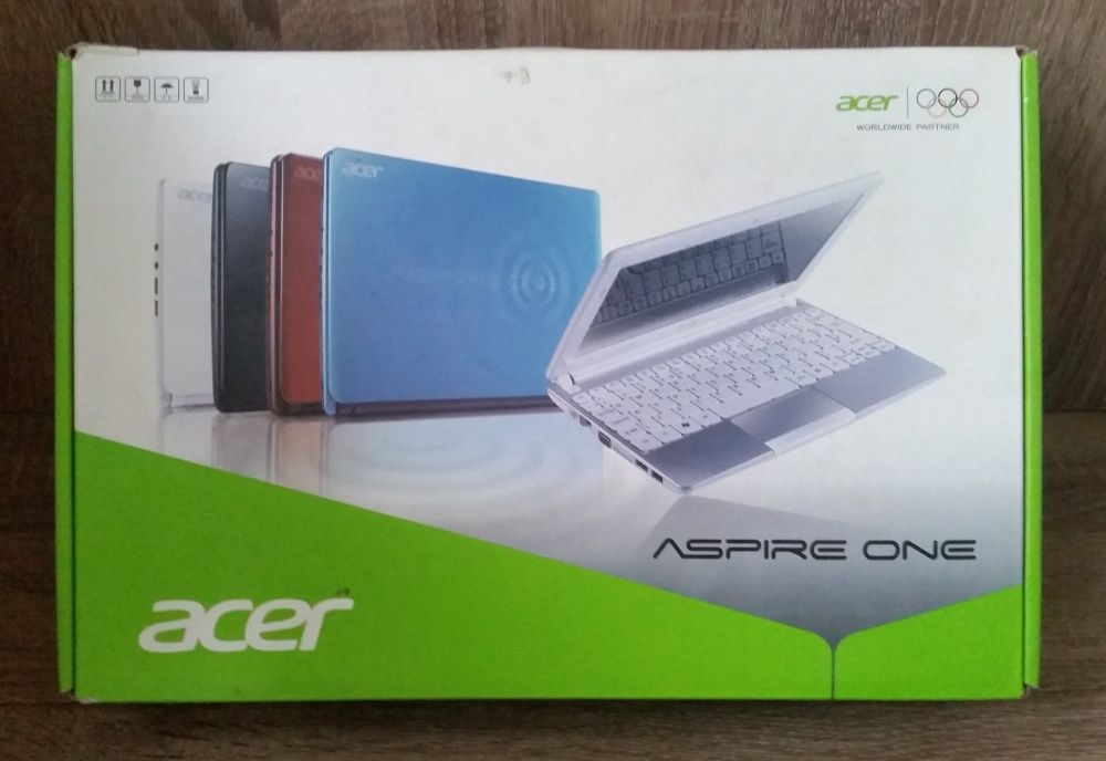 нетбук Acer One D270 почти новый