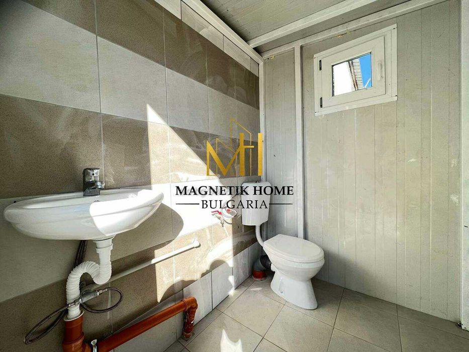 Отлична складова база след основен ремонт с голямо лице в с. Просеник