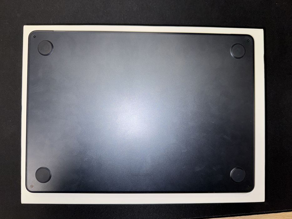 MacBook Air M2 8/256