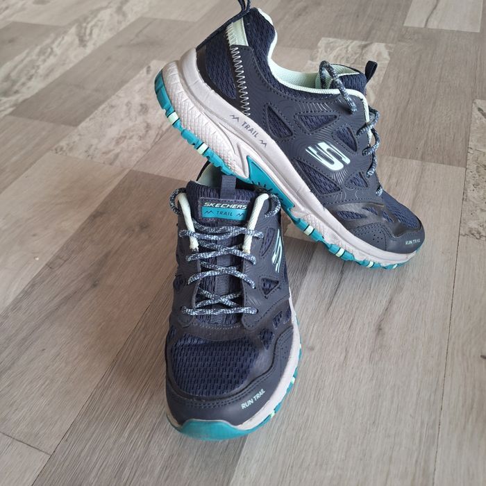 Adidași trekking Sheckers nr 37