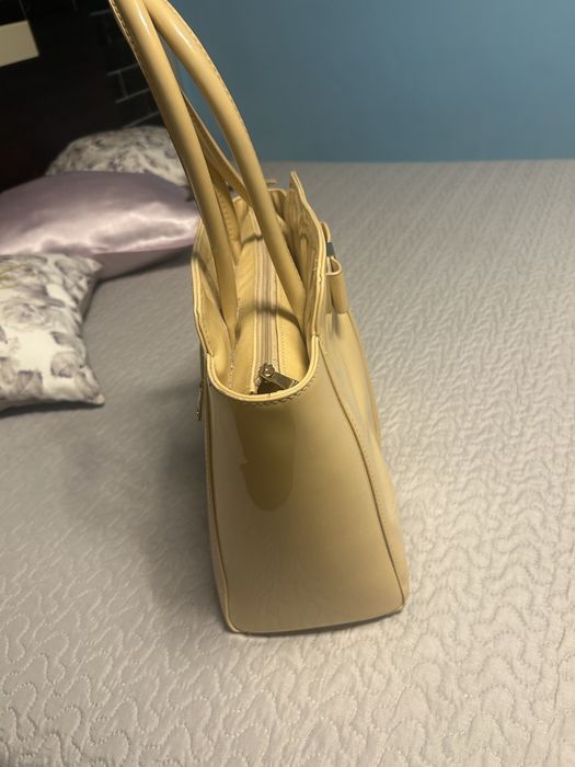 Нова Дамска чанта