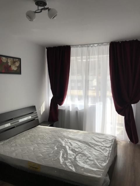 Inchiriez apartament Floresti cu parcare subterana