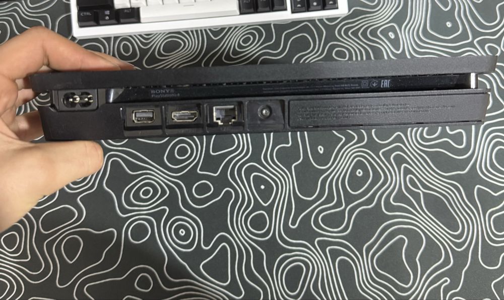 Пс4 в отличном состояний