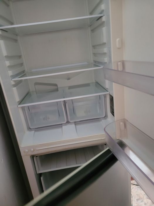 Холодильник сатылады