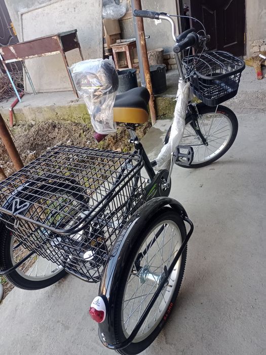 Велосипед 3 колесо срочно продам