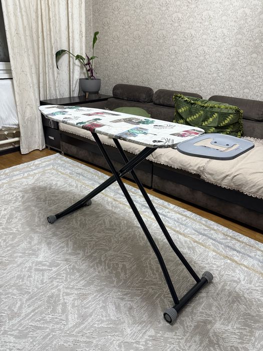 Гладильный доска б/у