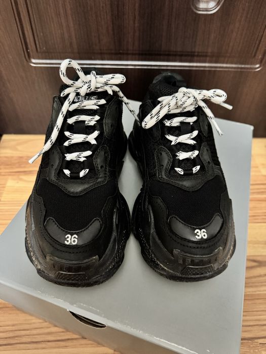 Balenciaga Triple S- Women / Originali
