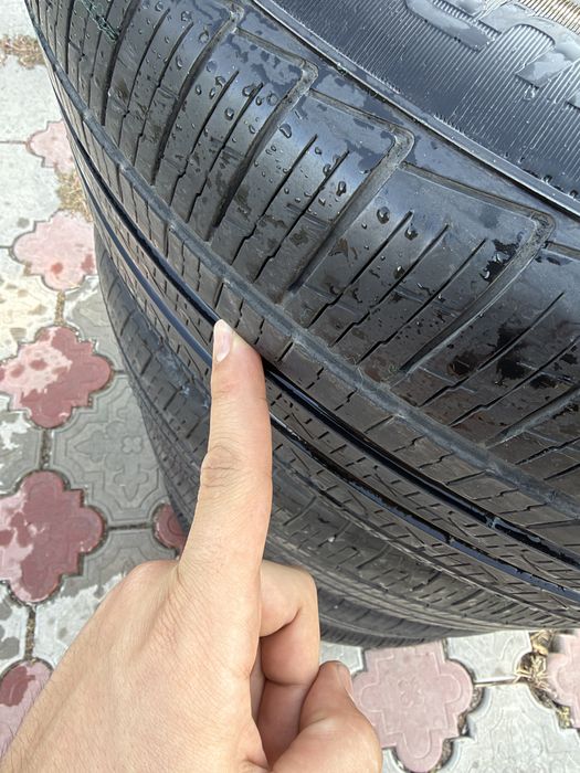 Продам резину Pirelli 245/50/18 всесезонка