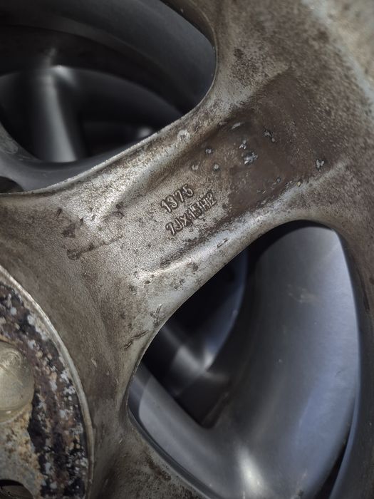 Jante aliaj 7J x R15 in 4 prezoane x 100 pentru Dacia, Renault, VW