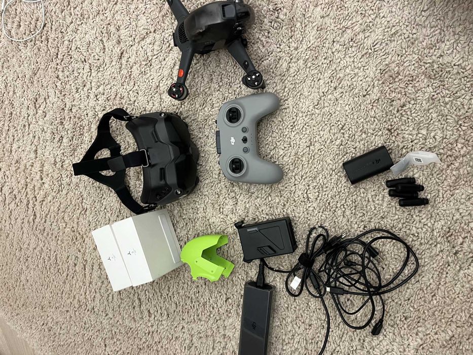 DJI FPV Combo - aproape noua