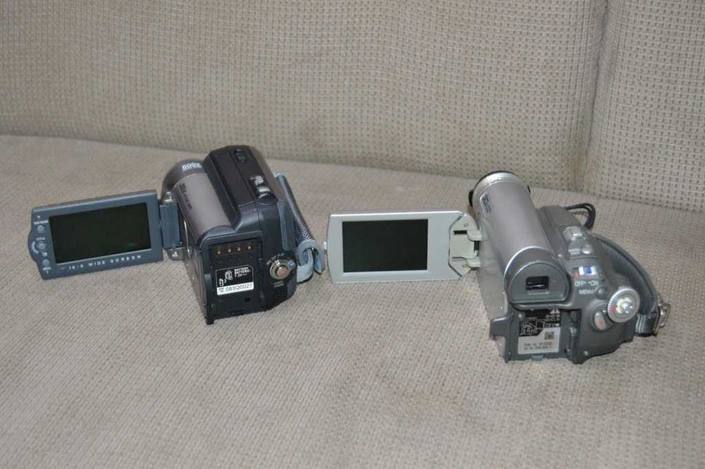 Cameră Video MiniDV JVC GR-D822E – citeste anuntul