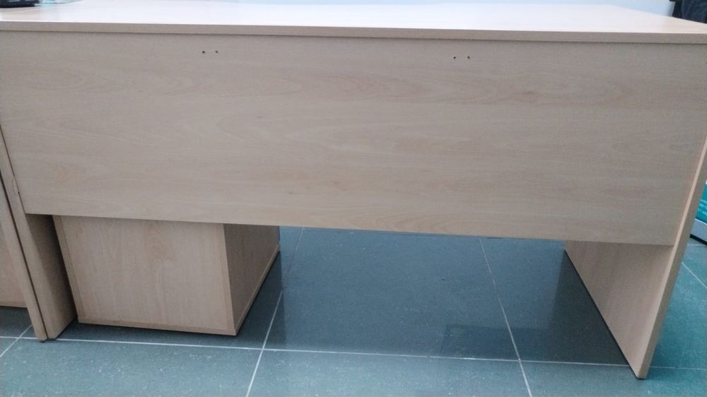 Стол офисный, срочно