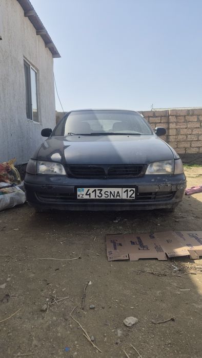 Автомобиль тойота