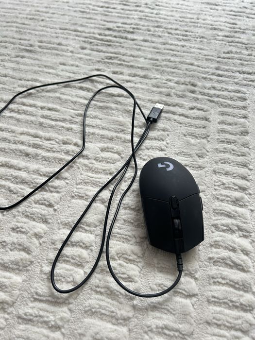 Игровая мышка logitech