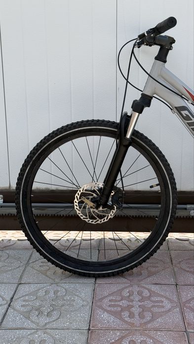 велосипед Giant XtC Jr Disc 24