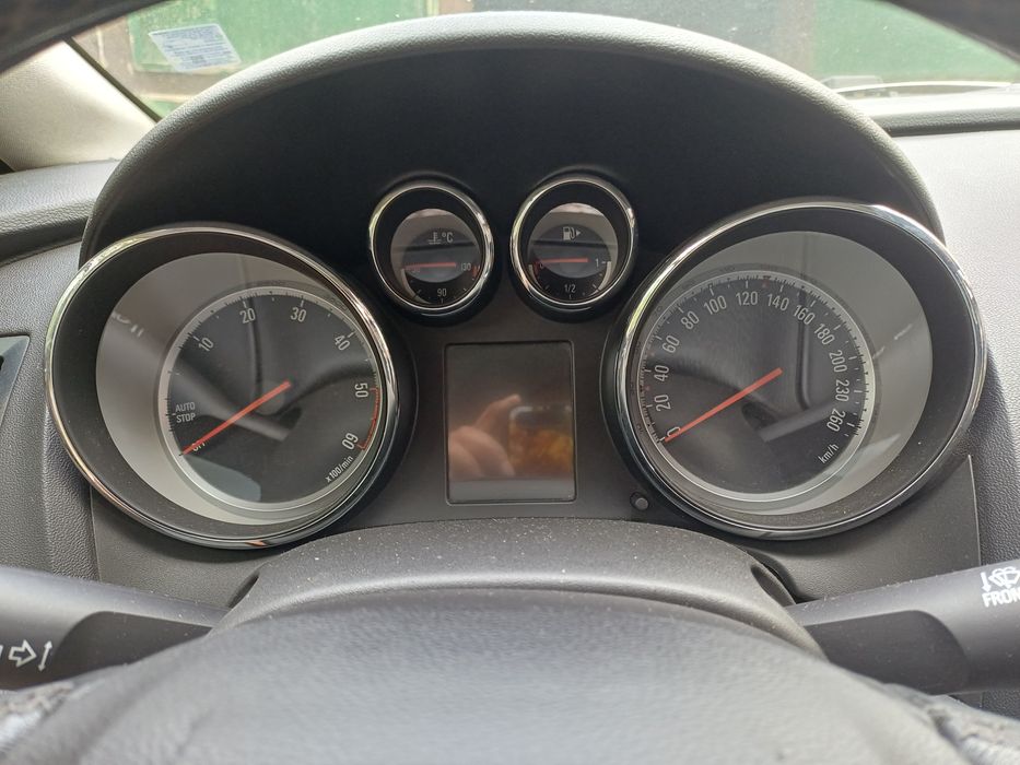 НА ЧАСТИ! Opel astra j 2014г.