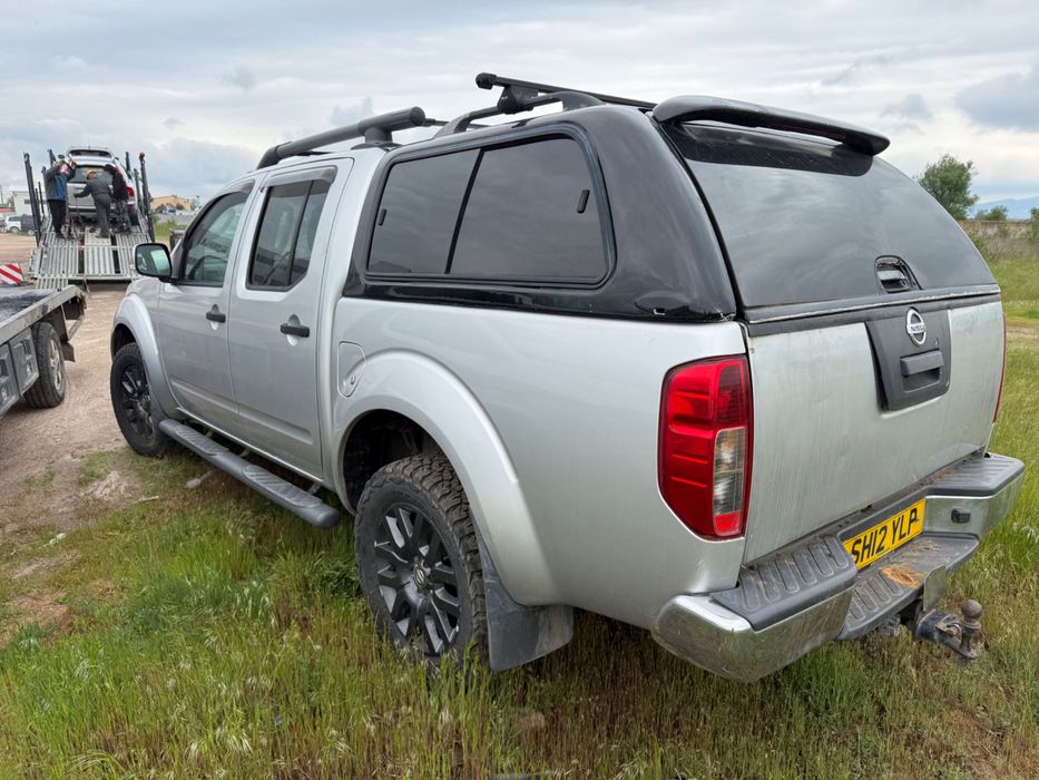 На части Nissan Navara 3.0 dci автоматик 2012