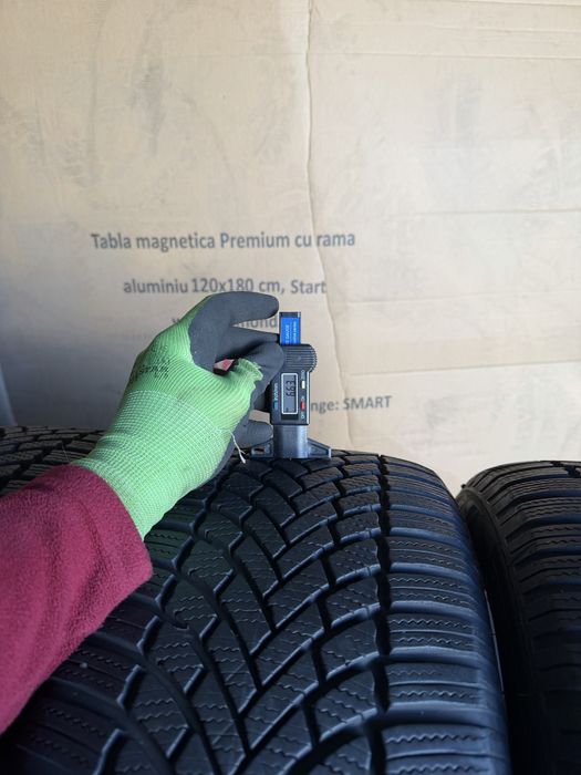 4 anvelope iarna 215/55/17 Bridgestone DOT 2022 7 mm!