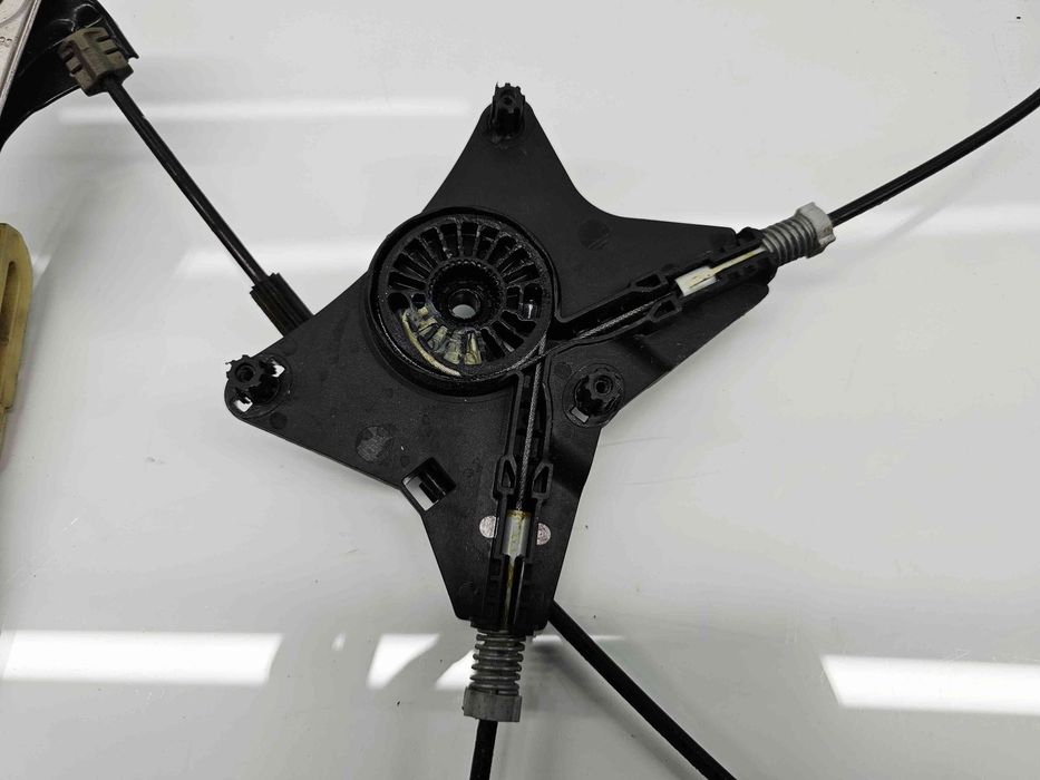 Macara electrica geam dreapta fata Volkswagen Passat B8 (3G2) [Fabr 20