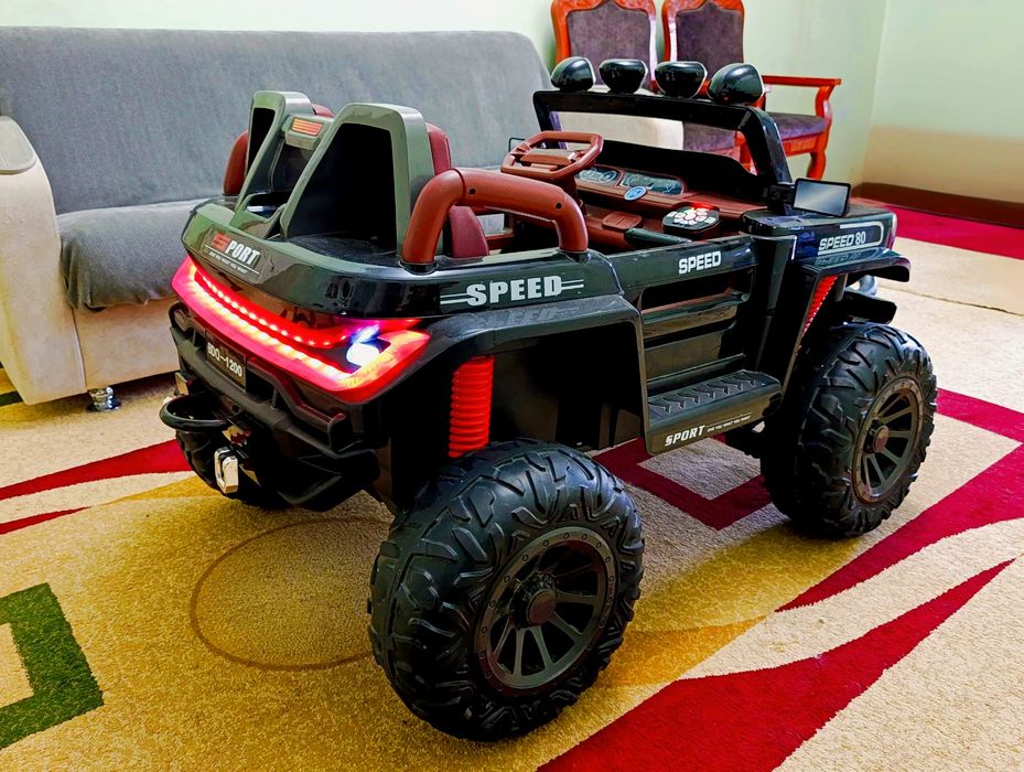 Детская.  машина