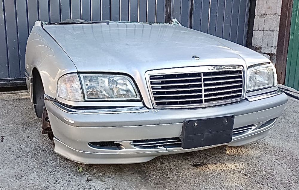 Мерседес  W202 на разбор из Японии.