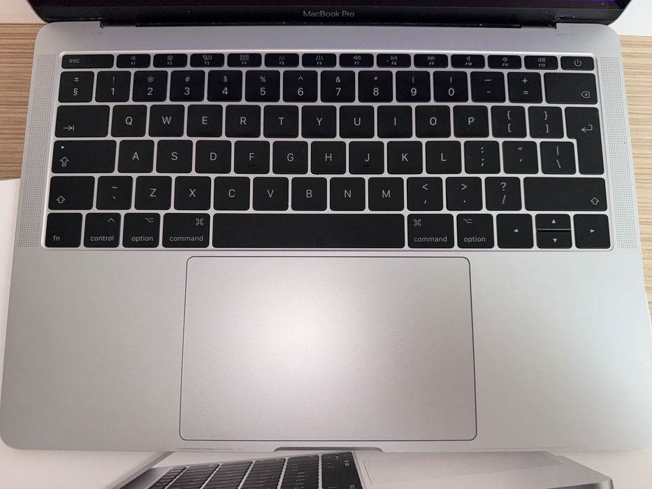 macbook Pro 13" 2016, i5, 8Gb, 256SSD folosit, fara charger