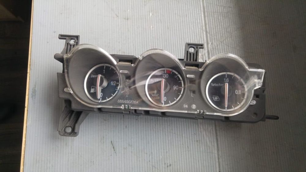 ceasuri bord 1.9 jtdm  alfa romeo 159 60696626