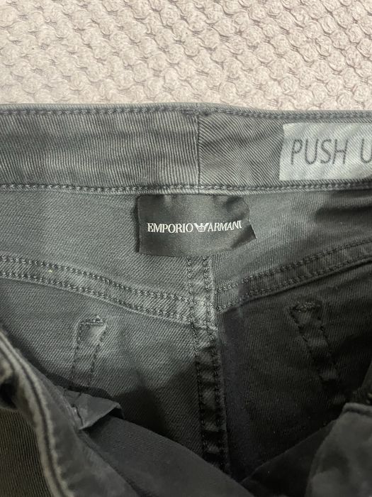 Джинсы Emporio Armani