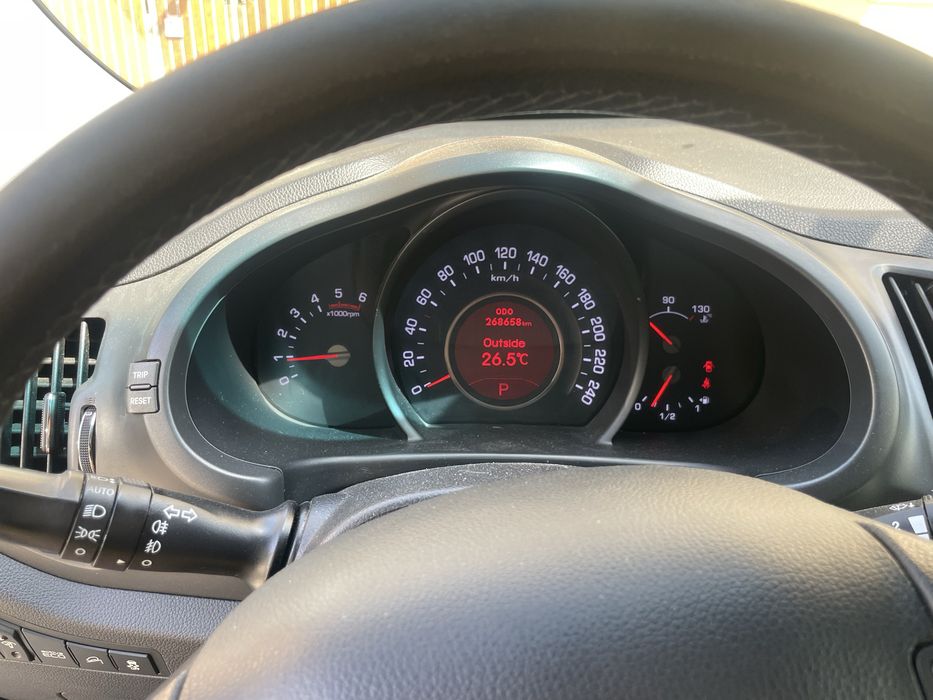 OFERTA !!!Vand Kia Sportage SL - AWD 2011 136cp Automata