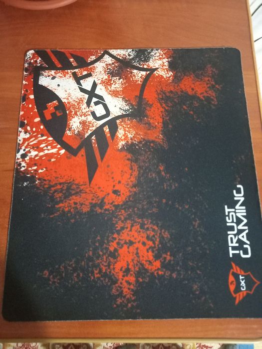 Продам клавиатуру