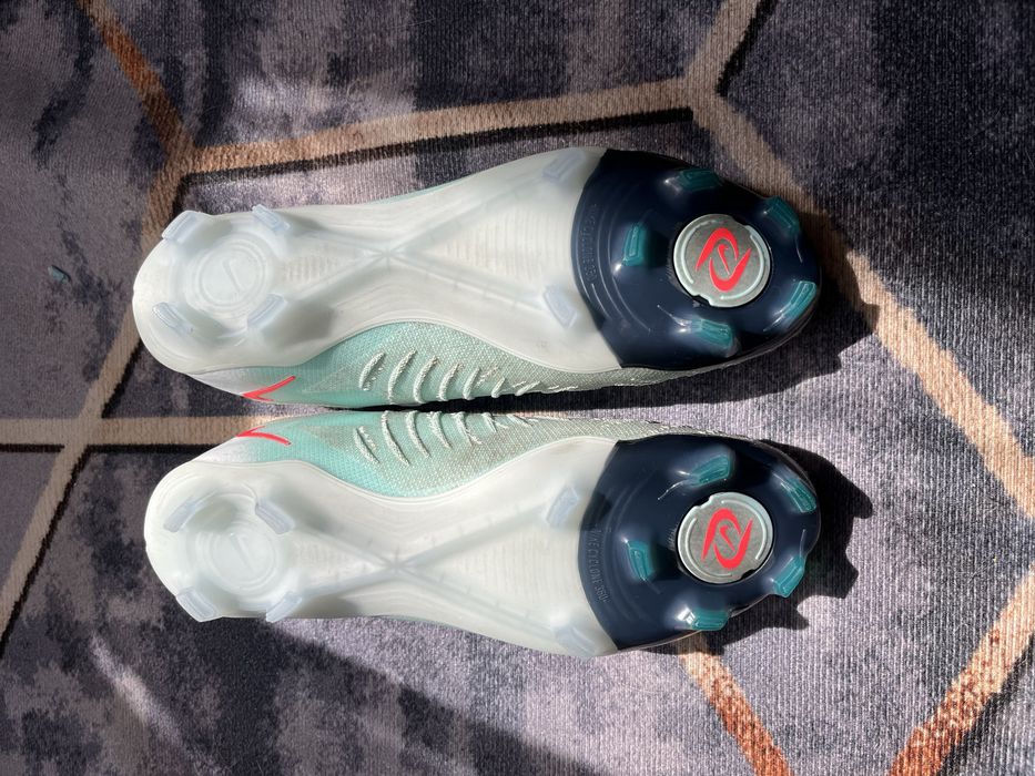 бутсы Nike Phantom GX 2 Elite