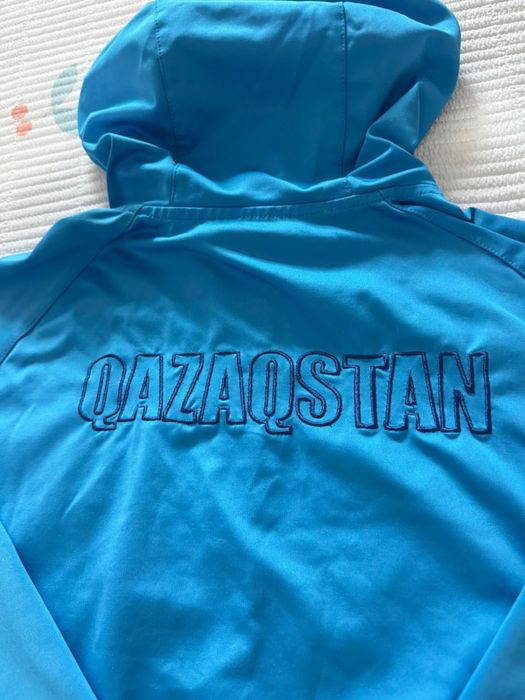Продается олимпийка сборной Казахстан