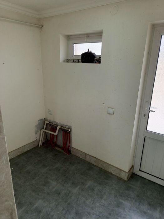 Kirf ucaskasi Bunyodkor maxallaga xovlini yarmi