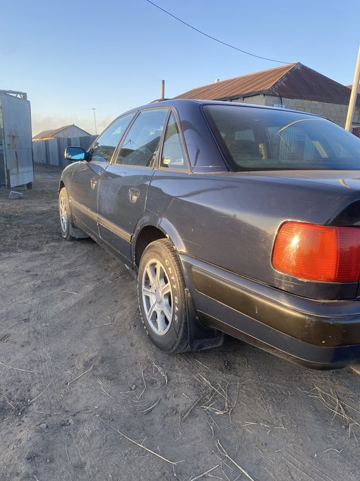 Ауди 100с4 с прицепом продам