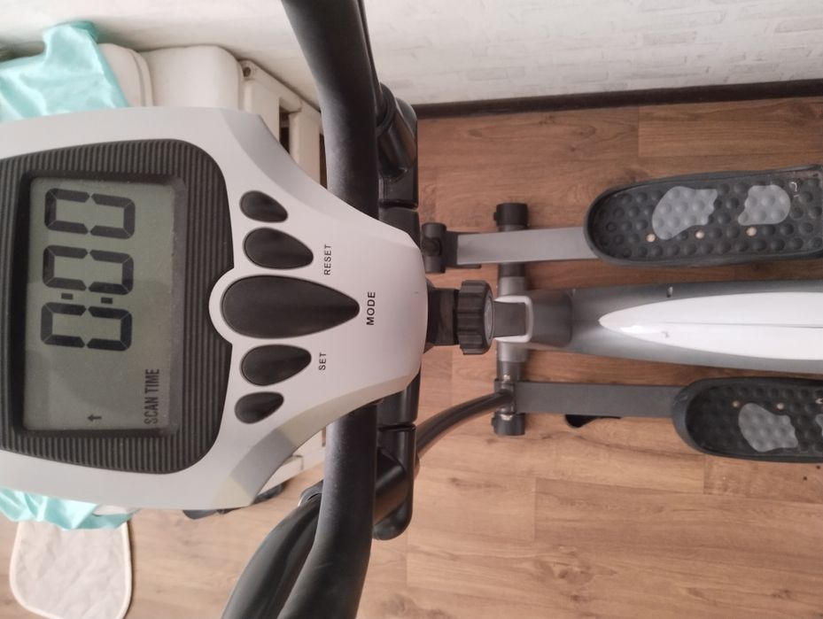 Эллиптический тренажер