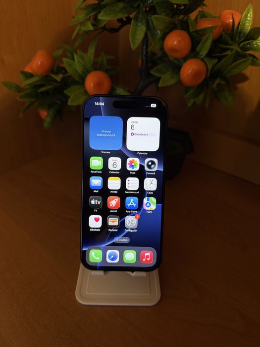 Vand iPhone 16 Pro 96% bateria in garantie