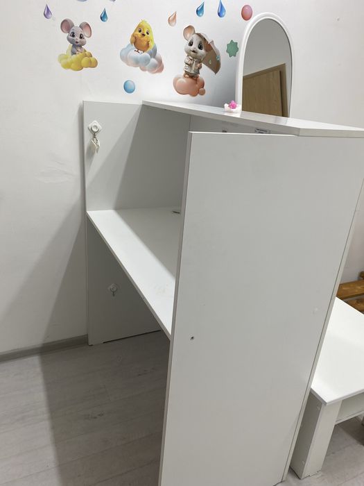 Мебель для дома и магазина