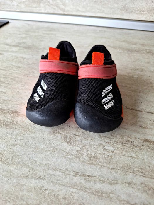 Детски сандали и маратонки 26/27