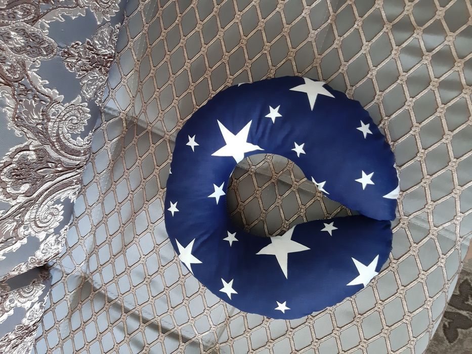 Продам подушки под голову