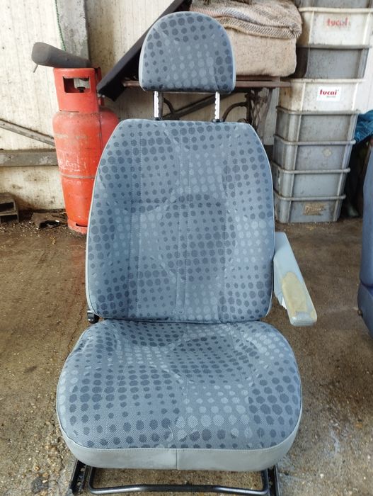 Предна седалка за Форд