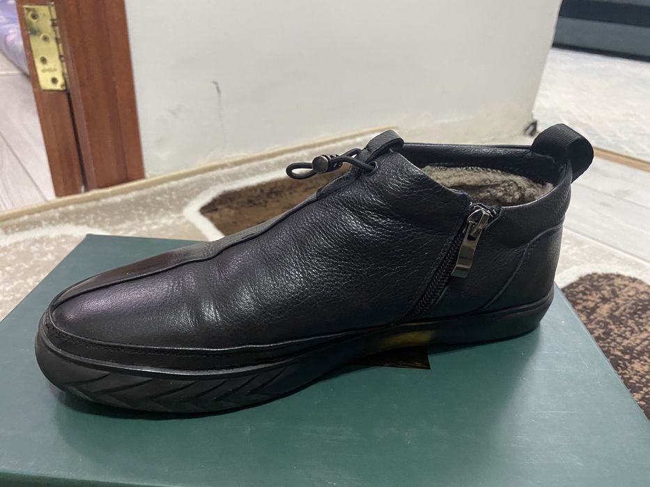 Продам зимнюю обувь Alex Giardini